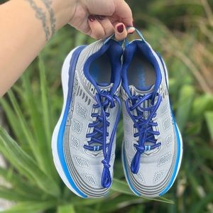 Hoka One One Bondi 6